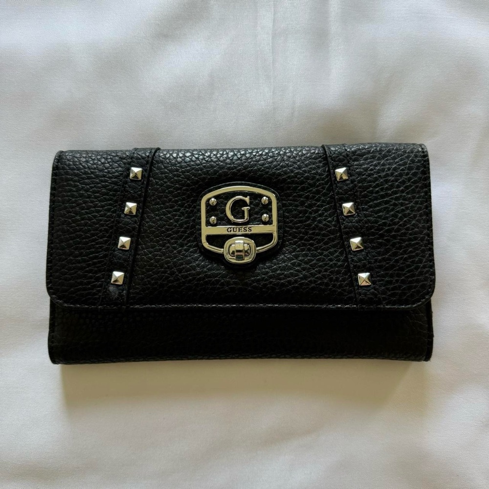 guess black and silver hardware large wallet